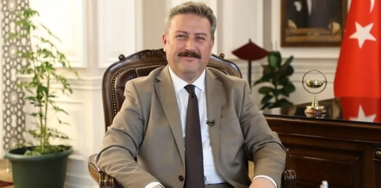 “ÖZVERİLİ ÇALIŞMALARINDAN DOLAYI MESAİ ARKADAŞLARIMA TEŞEKKÜR EDİYORUM”