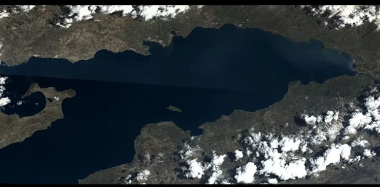 'Göktürk'ün gözünden Van Gölü