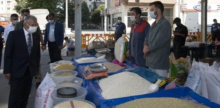 KISITLAMADA AÇILACAK SEMT PAZARLARI BELİRLENDİ