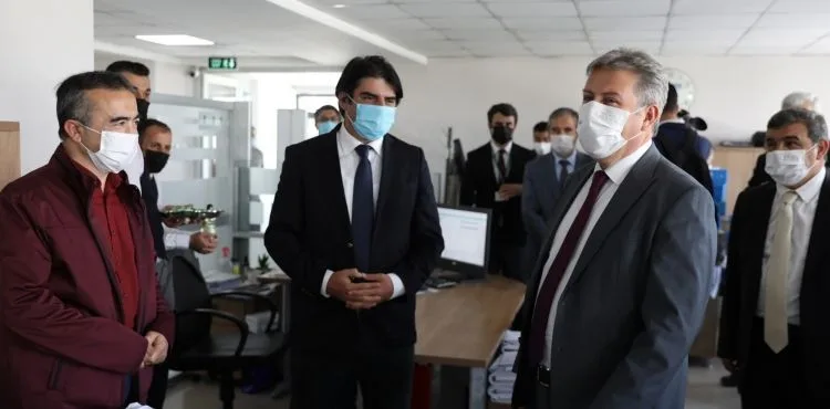 BAŞKAN PALANCIOĞLU, BELEDİYE PERSONELİ İLE BAYRAMLAŞTI