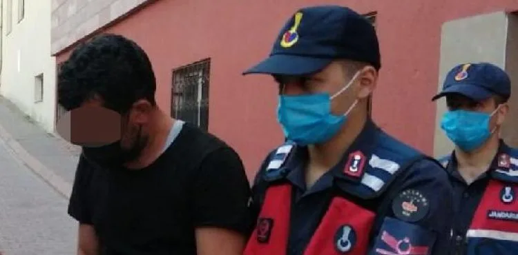 Kayseri'de, iş yerlerinden 65 bin liralık hırsızlığın şüphelileri adliyede