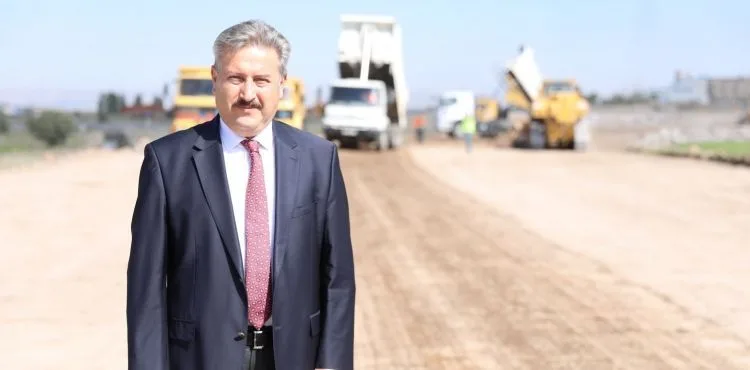 MELİKGAZİ BELEDİYESİ’NDEN MİMARSİNAN OSB’YE YENİ BAĞLANTI YOLU
