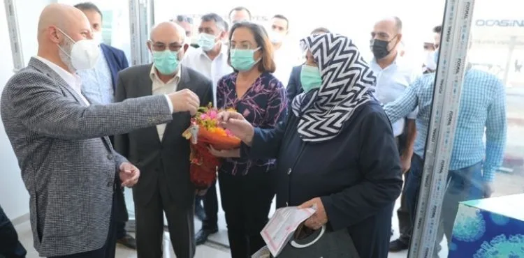 KOCASİNAN’DA HAYALLERİN GERÇEKLEŞTİĞİ 336 AİLEYE ANAHTAR TESLİMİ BÜYÜK YANKI UYANDIRDI