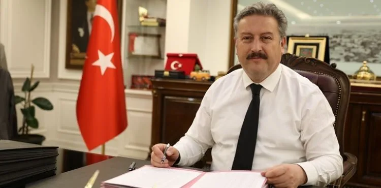 Başkan Dr.Palancıoğlu, "Türkiye'nin ilk 500 Büyük Sanayi Kuruluşu listesindeki Kayseri firmaları tebrik ediyorum”