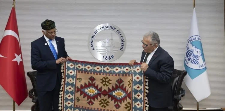 BÜYÜKKILIÇ, BANGLADEŞ BÜYÜKELÇİSİ’Nİ AĞIRLADI