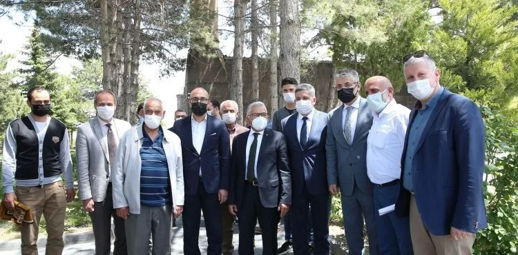 BAŞKAN BÜYÜKKILIÇ’TAN ŞEHİT AİLESİNE TAZİYE ZİYARETİ