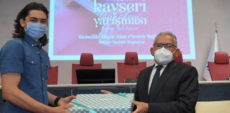 BÜYÜKKILIÇ, KAYSERİ TÜRKÜLERİ YARIŞMASI ÖDÜL TÖRENİ’NE KATILDI