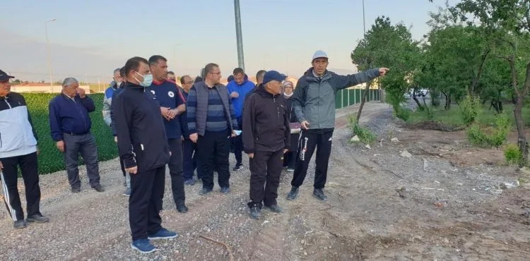 BAŞKAN BÜYÜKKILIÇ SABAHIN İLK IŞIKLARINDA MESAİYE BAŞLADI