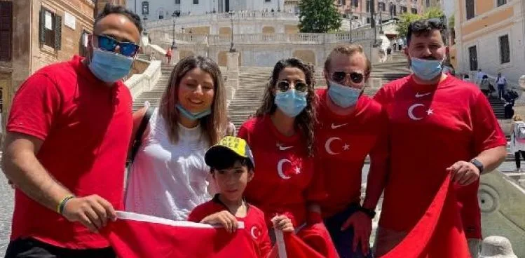 Roma'da 'Türkiye' tezahüratları