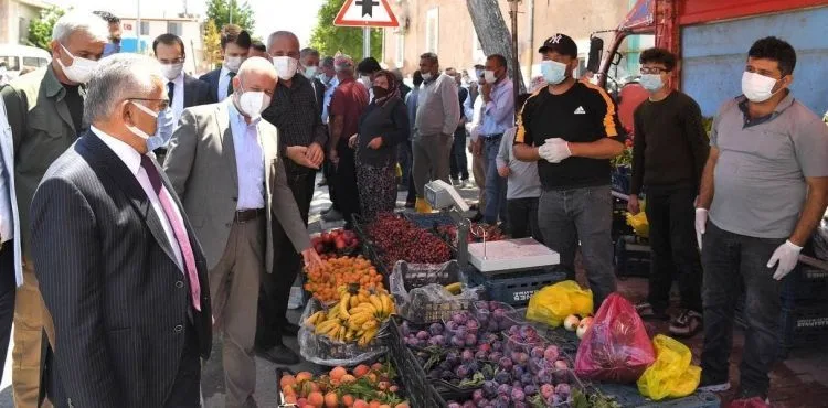 BAŞKAN BÜYÜKKILIÇ, YEMLİHA, EBİÇ VE MAHZEMİN’DE VATANDAŞLARLA BULUŞTU