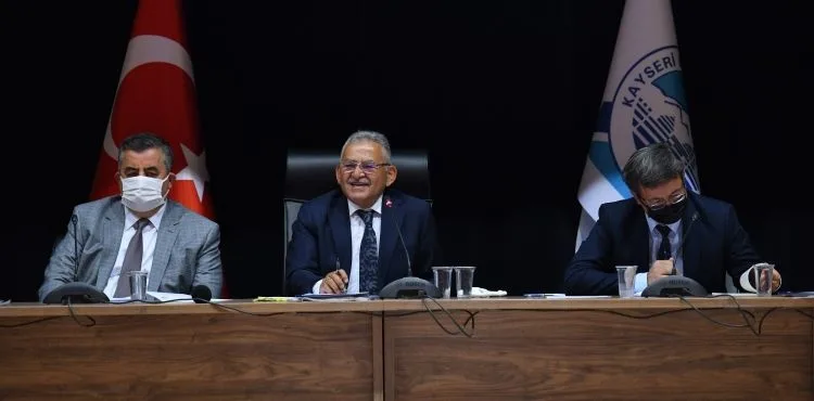 BÜYÜKŞEHİR MECLİSİ’NDE 29 MADDE KARARA BAĞLANDI