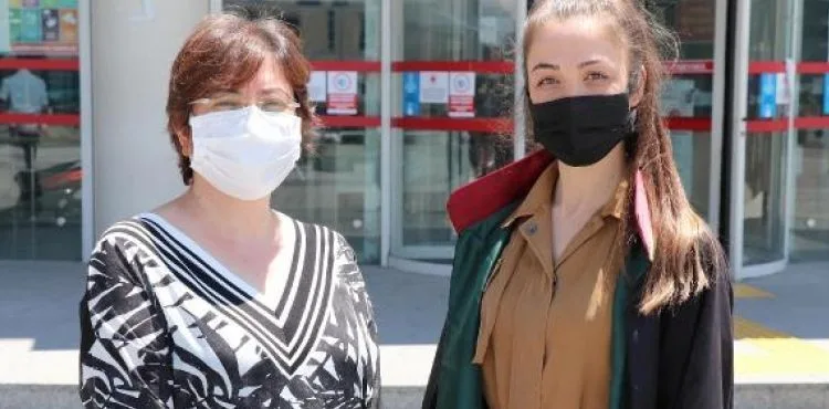 Avukatın otomobiline bıçaklı saldırıya 4 ay hapis