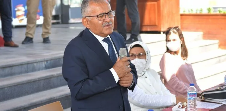 BAŞKAN BÜYÜKKILIÇ’I DUYGULANDIRAN ETKİNLİK