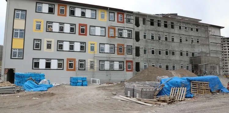 TALAS’TA 2 YENİ OKUL YÜKSELİYOR
