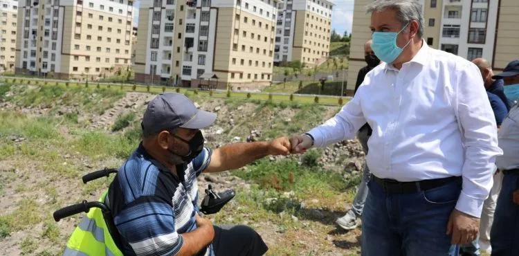 ESNAF TOKİ BÖLGESİ, ÇEVRE DÜZENLEME ÇALIŞMALARIYLA ŞİMDİ ÇOK DAHA GÜZEL