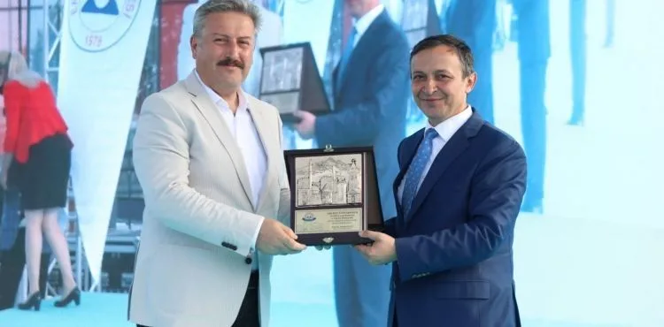 KANSERLİ ÇOCUKLARA UMUT OLACAK ÇOCUK HEMATOLOJİ VE ONKOLOJİ HASTANESİ AÇILDI