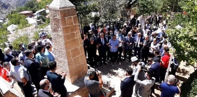 Başbağlar'da, PKK'nın katlettiği 33 kişi dualarla anıldı