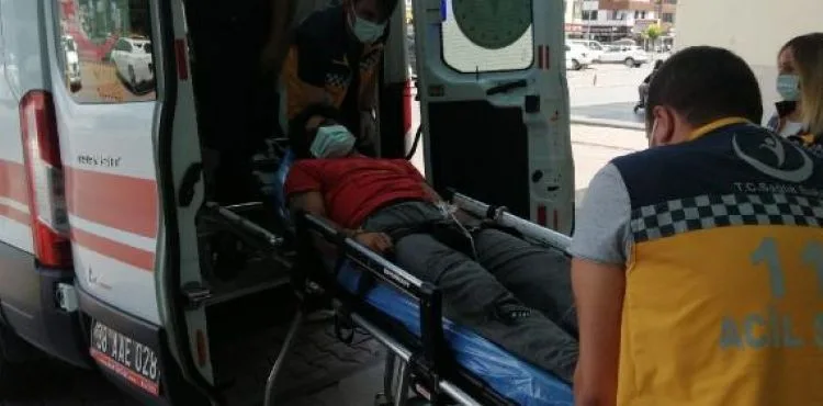Sınır dışı edilmemek için sabun yutan 16 Pakistanlının tedavisi sürüyor