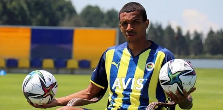 Luiz Gustavo: Her şeyden önce kulüp gelir