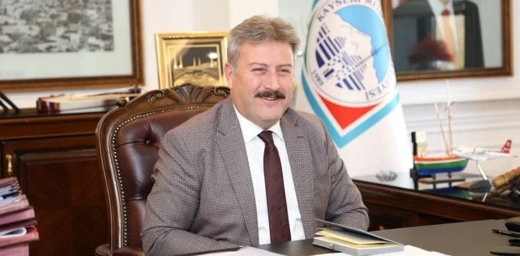 BAŞKAN PALANCIOĞLU, PROF. DR. AHMET ALBAYRAK’I TEBRİK ETTİ