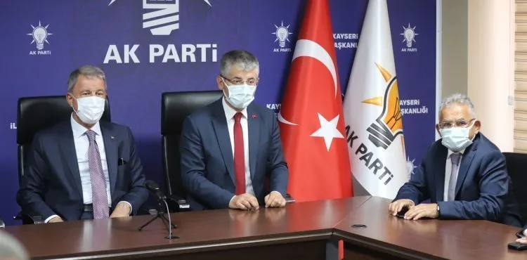 BAŞKAN BÜYÜKKILIÇ, BAKAN AKAR İLE BİRLİKTE CUMHURBAŞKANI ERDOĞAN'IN BAYRAMLAŞMA PROGRAMINA KATILDI