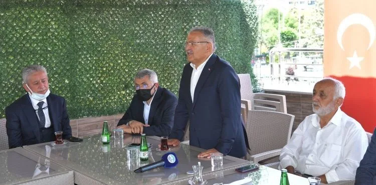 BÜYÜKKILIÇ, GÖNÜLLÜ KÜLTÜR KURULUŞU TEMSİLCİLERİYLE BAYRAMLAŞTI, AŞI ÇAĞRISINDA BULUNDU