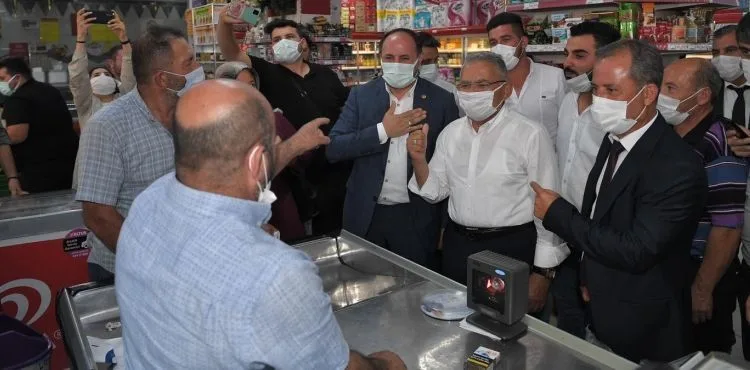 BAŞKAN BÜYÜKKILIÇ’TAN İLÇE İLÇE “BAYRAM” ZİYARETİ