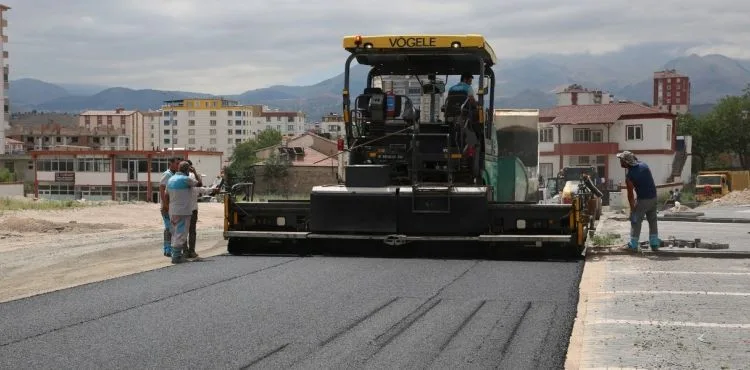 KENTSEL DÖNÜŞÜMLE YENİLENEN KAZIM KARABEKİR’E YENİ YOLLAR