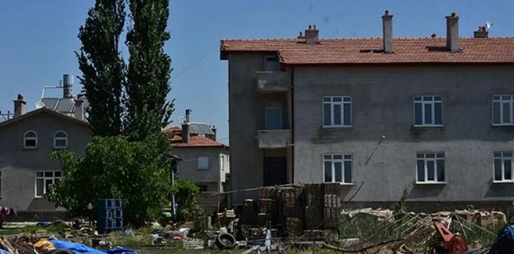 7 kişinin cinayet şüphelisi aranıyor, 14 kişi gözaltında