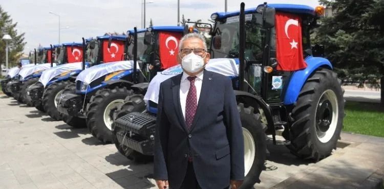 BAŞKAN BÜYÜKKILIÇ’TAN ÇİFTÇİLERE DEV DESTEK