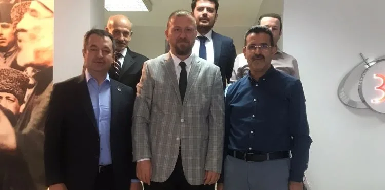 BİRLİK VAKFI’NDAN ÇAĞAN’A VE YÖNETİM KURULUNA TEBRİK ZİYARETİ