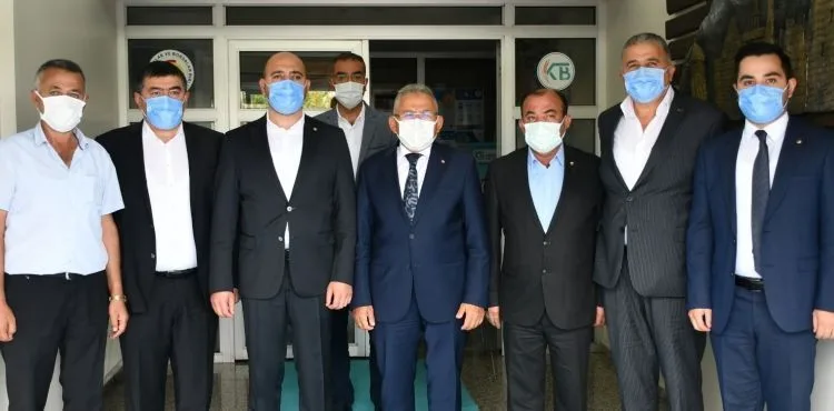 BAŞKAN BÜYÜKKILIÇ’TAN TİCARET BORSASI’NA ZİYARET