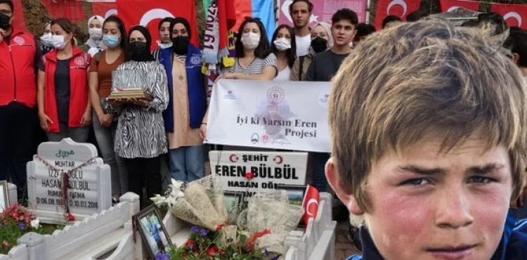 Eren Bülbül, vefatının 4’üncü yılında kabri başında anıldı