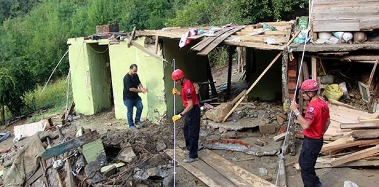 Bartın'da selde kaybolan kadının cansız bedeni bulundu