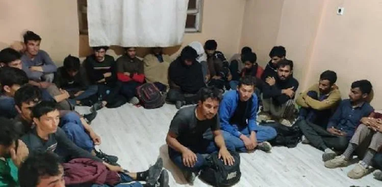 VAN'DA, 78 KAÇAK GÖÇMEN YAKALANDI