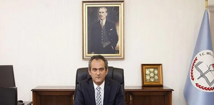 BAKAN ÖZER: 6 EYLÜL'DE ÖĞRENCİLERİMİZİ OKULLARIMIZDA KARŞILAMAYA HAZIRIZ