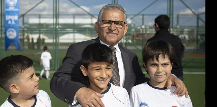 BÜYÜKŞEHİR SPOR A.Ş.’DEN 10 BİN GENÇ VE ÇOCUĞA EĞİTİM