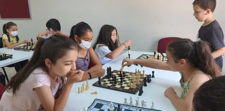 MELİKGAZİ YAZ KURSLARI BÜYÜK İLGİ GÖRDÜ