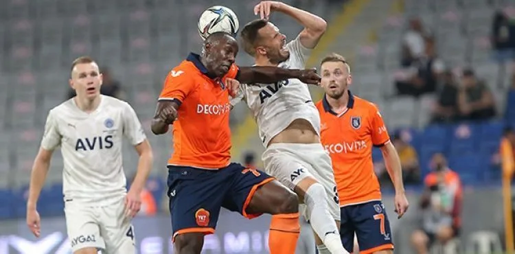 Medipol Başakşehir - Fenerbahçe: 2-0