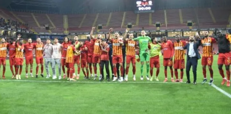 Kayserispor, Galatasaray’ı evinde 47 yıl sonra yendi