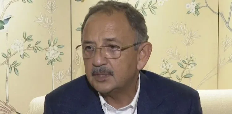 ÖZHASEKİ, "AK BELEDİYELERİMİZ SONUNA KADAR ÖĞRENCİLERİMİZE YARDIMCI OLACAKLAR"