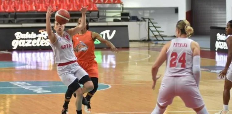 Erciyes Cup'ta ilk gün tamamlandı