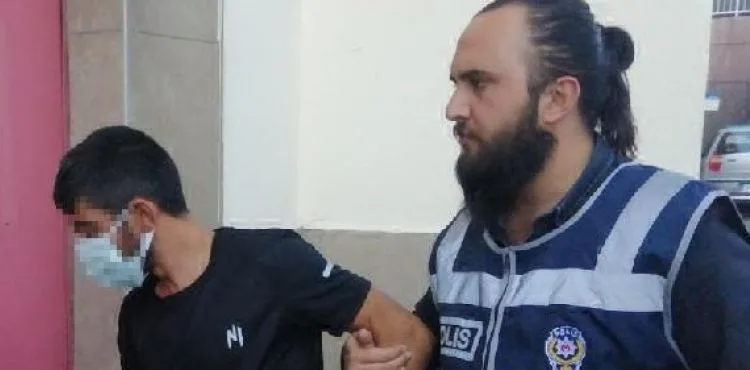Kendi araçlarına bağladıkları halatla 2 otomobili çekerek çalan 3 şüpheli yakalandı