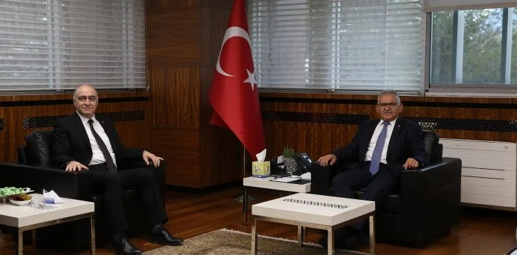 YENİ BARO BAŞKANI VE YÖNETİMİNDEN BAŞKAN BÜYÜKKILIÇ’A ZİYARET