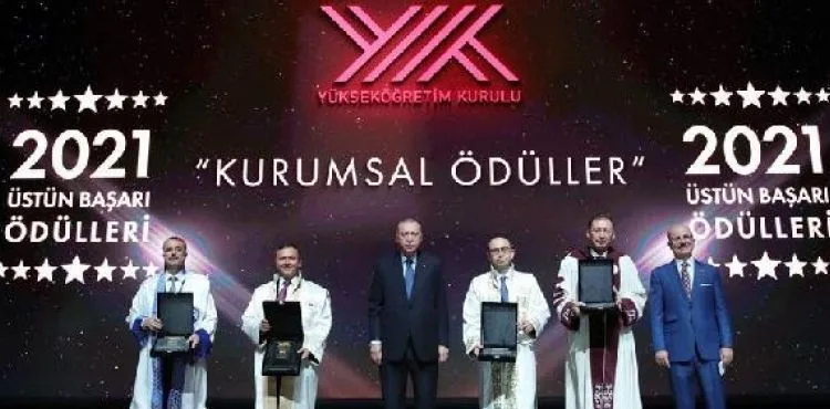 ERÜ 'YE 'TURKOVAC' ÖDÜLÜ