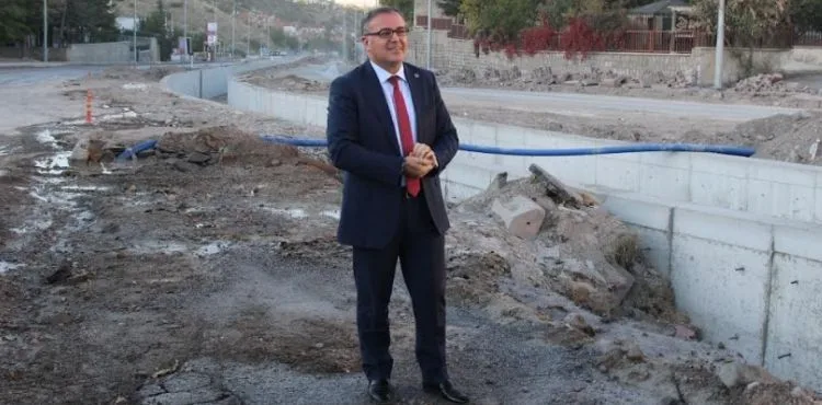 BAŞKAN ÖZDOĞAN ÖRENDERE KANALINDA İNCELEME YAPTI