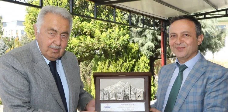 ERÜ’ye Hayırsever Desteği