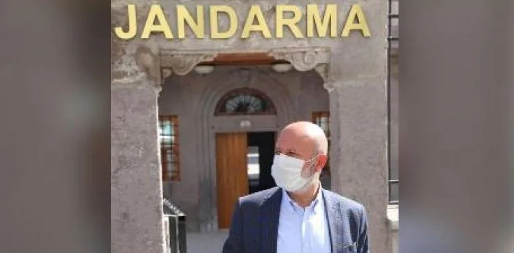 KOCASİNAN’IN RESTORE ETTİĞİ 2 ASIRLIK JANDARMA KONAĞI GÜN SAYIYOR