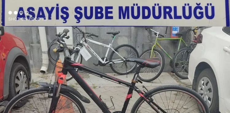 Polis; 5 olayın şüphelisi 3 kişiyi yakaladı