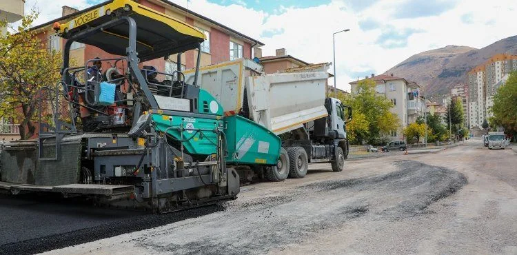 TALAS RÜZGARLI CADDESİ’NE KOMPLE BAKIM